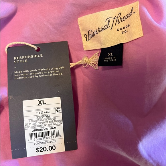 Universal Thread Top - Picture 3 of 3